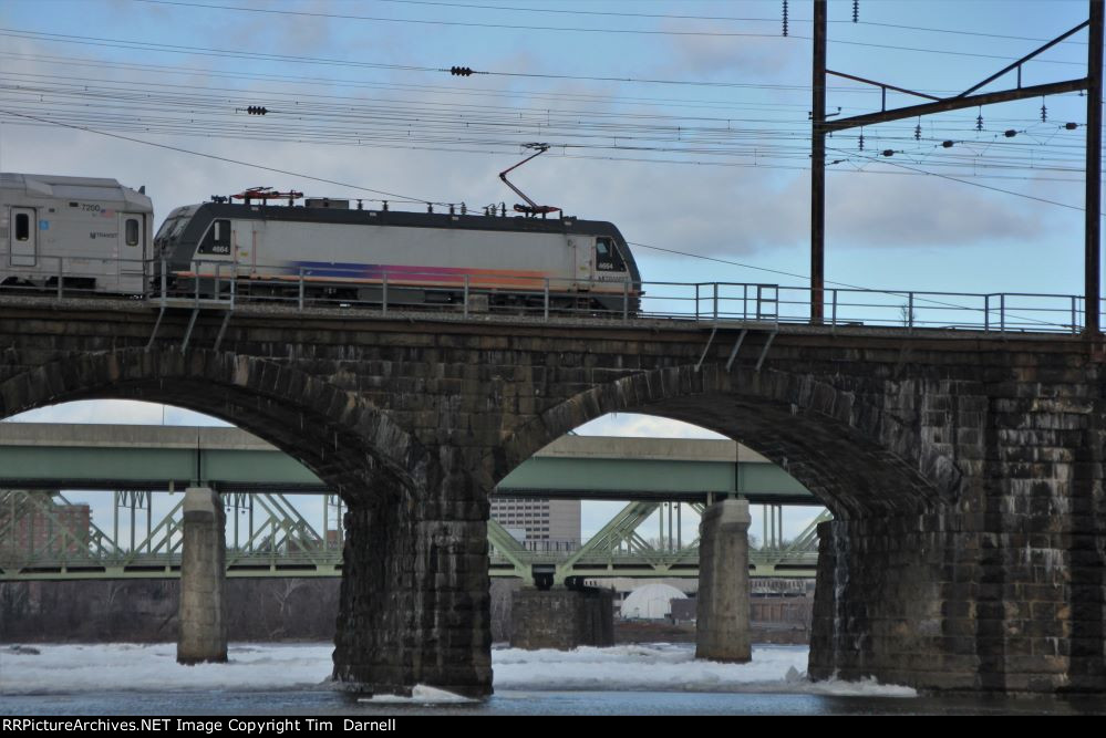 NJT 4664